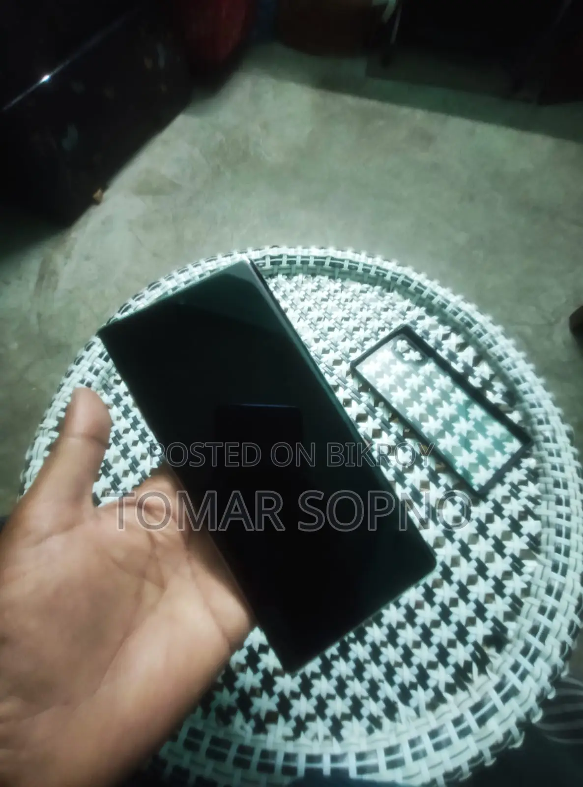 Samsung Note 10+ . (Used)