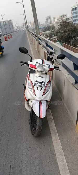 TVS Wego 110 . 2016