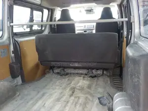 Toyota Hiace GL Silver Dual AC 2021