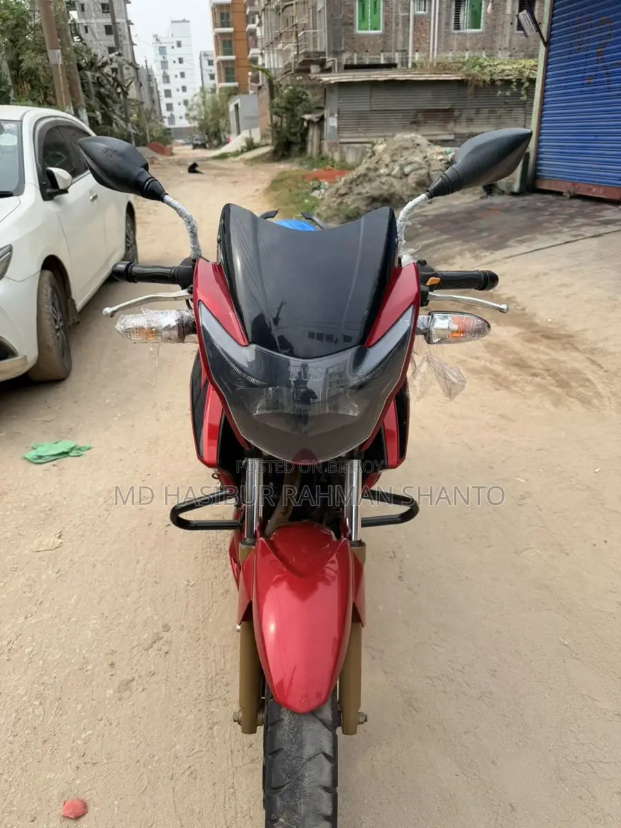 TVS Apache RTR 160 2022