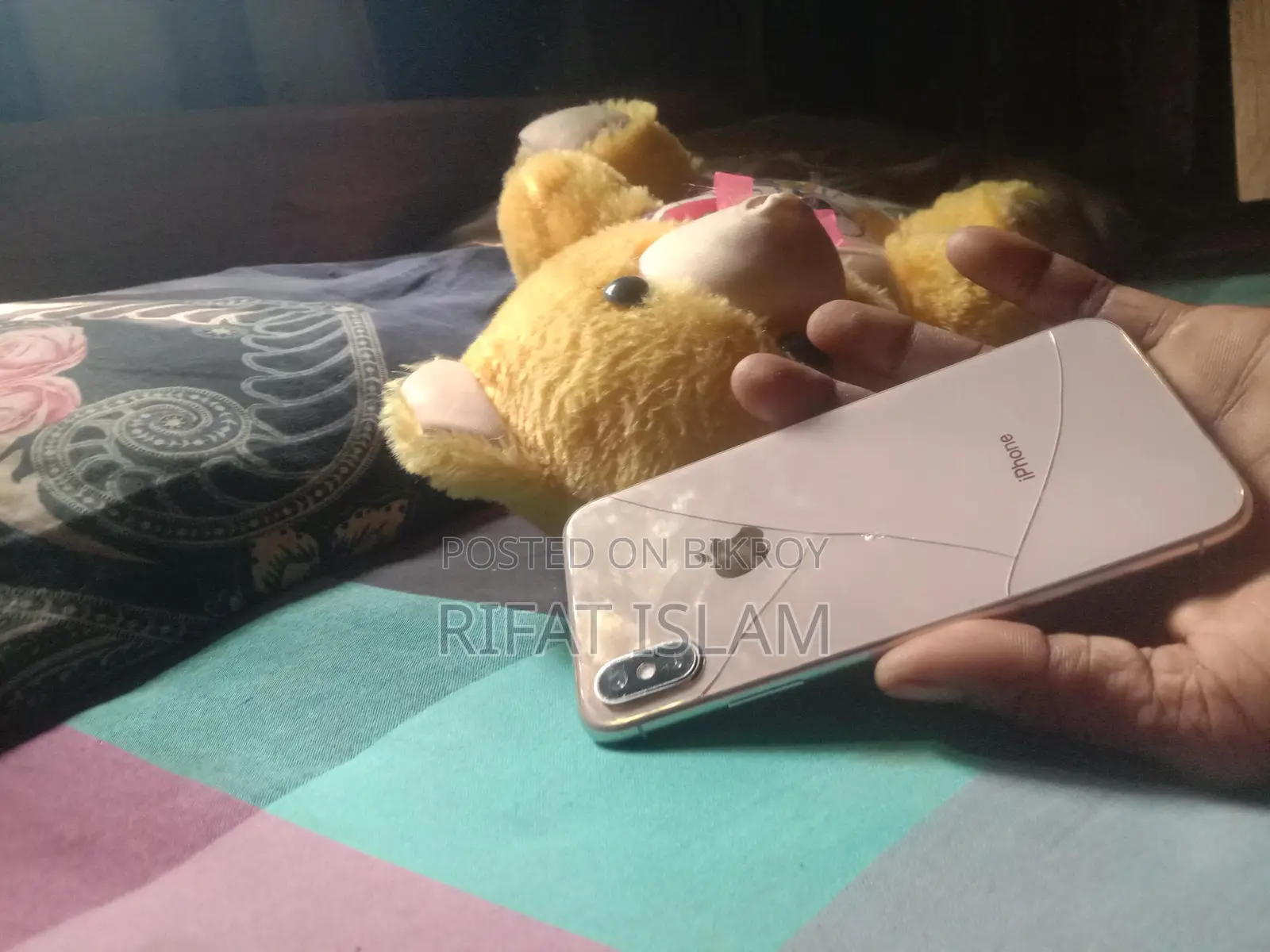 Apple iPhone X (Used)