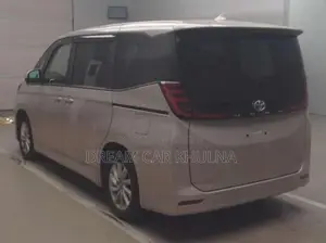 Toyota Noah G Hybrid Brown 2023