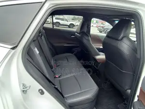 Toyota Harrier হাইব্রিড 2023