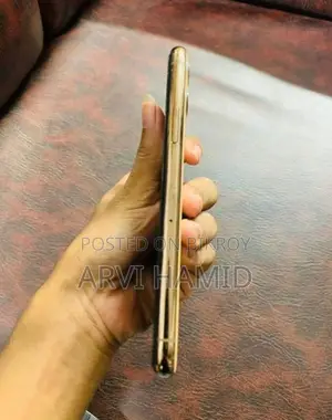 Apple iPhone 11 Pro (Used)