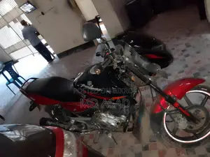 Bajaj Pulsar 150 2015