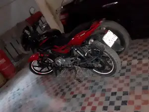 Bajaj Pulsar 150 2015