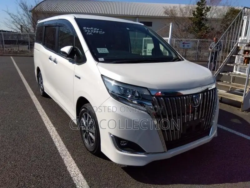 Toyota Esquire GI 2021