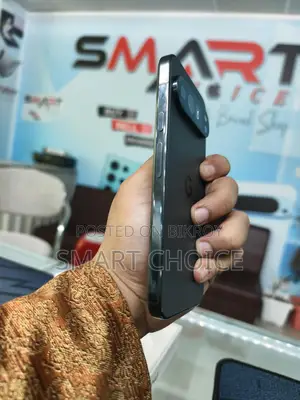 Google pixel 10 pro xl (Used)