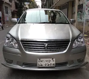 Toyota Premio . 2002