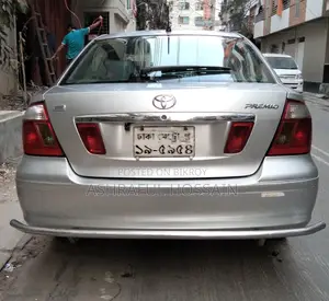 Toyota Premio 2002