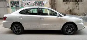 Toyota Premio 2002