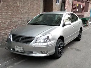 Toyota Premio 2002