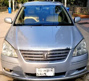 Toyota Premio silver 2006