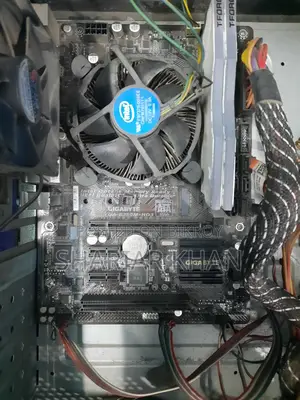 Intel Core I5 7500 7th Gen + Gygabite B250m Hd3 Motherboard