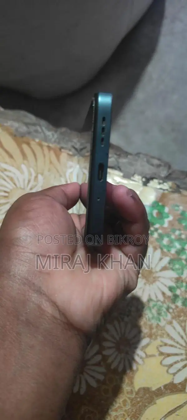 Xiaomi Redmi 13c . (Used)