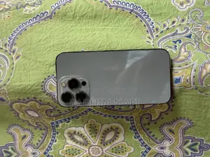 Apple iPhone 13 Pro (Used)