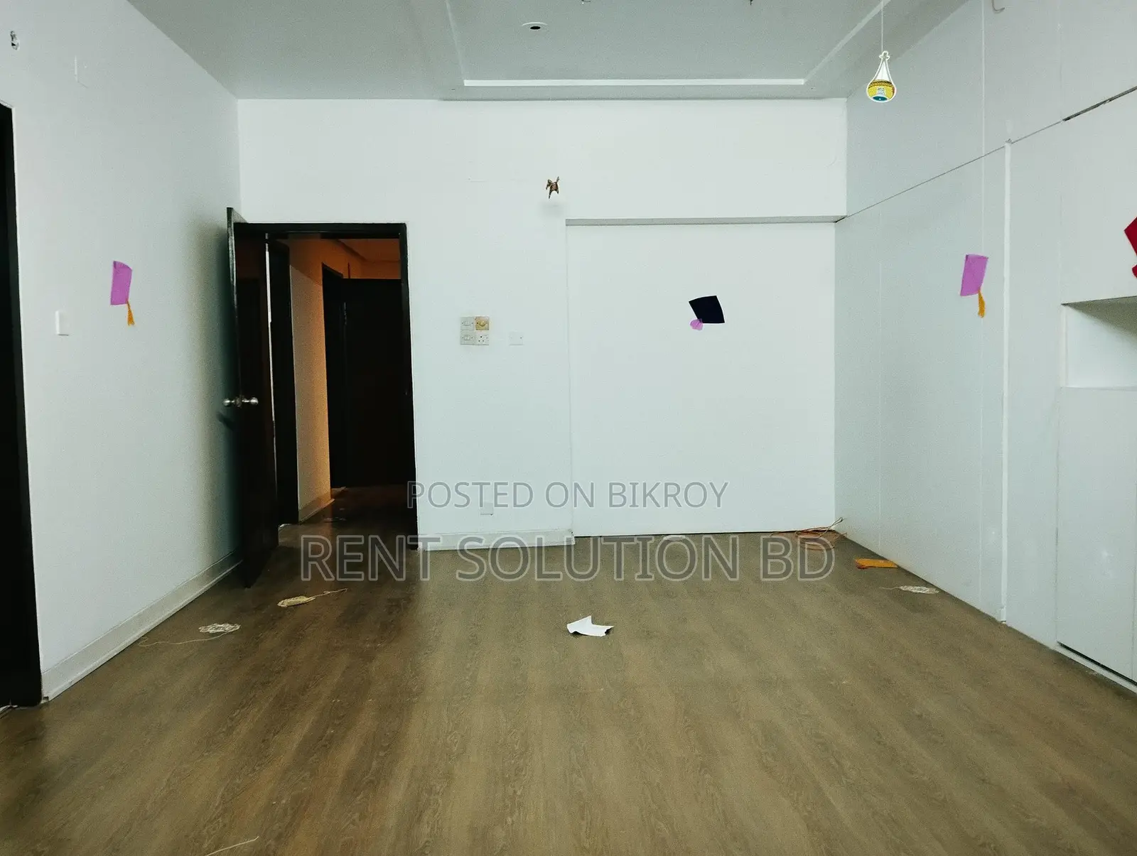 ৫০০০ বর্গফুটের রেসিডেন্স অফিস ভাড়া
