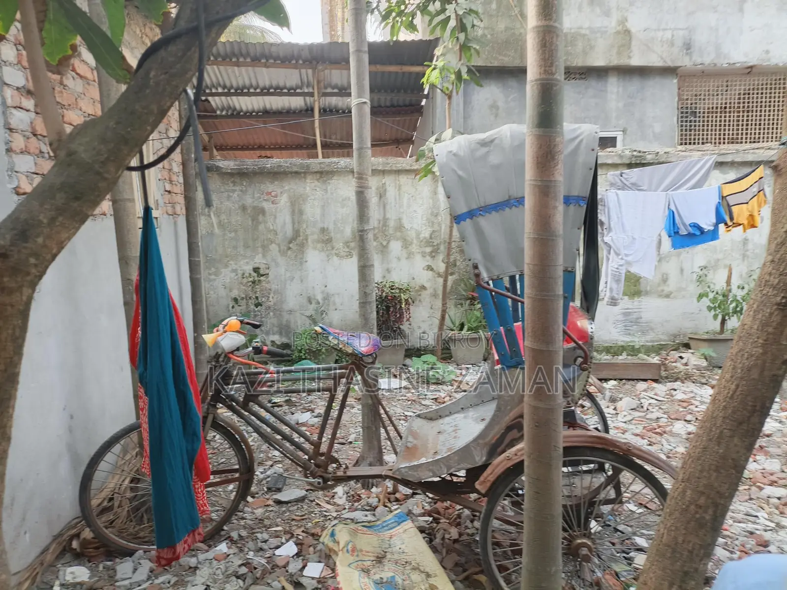 ব্যাটারি চালিত রিক্সা