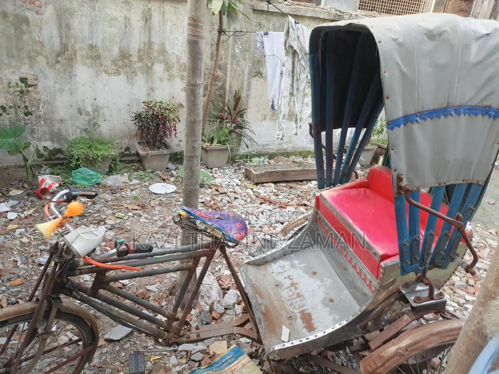 ব্যাটারি চালিত রিক্সা