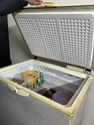 Whirlpool Freezer 285l
