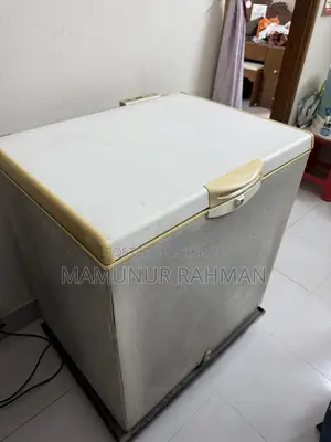 Whirlpool Freezer 285l