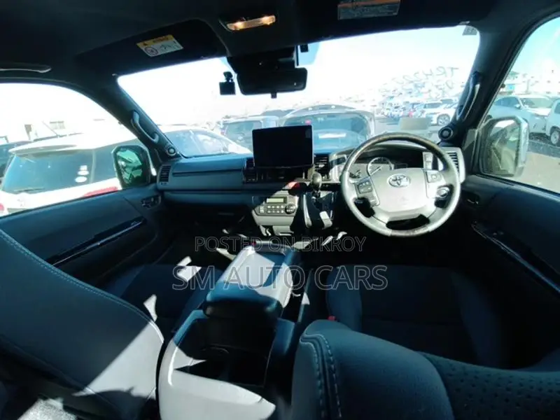 Toyota Hiace Super GL Dark Prime2 2023