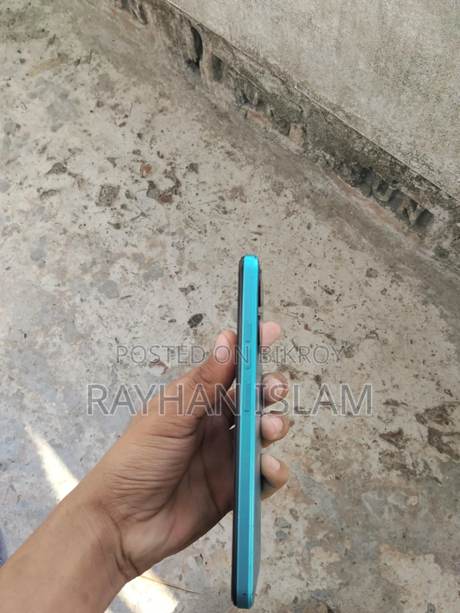 Tecno Spark Go 64 GB Blue