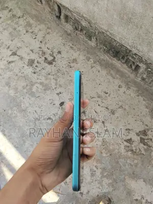 Tecno Spark Go 64 GB Blue