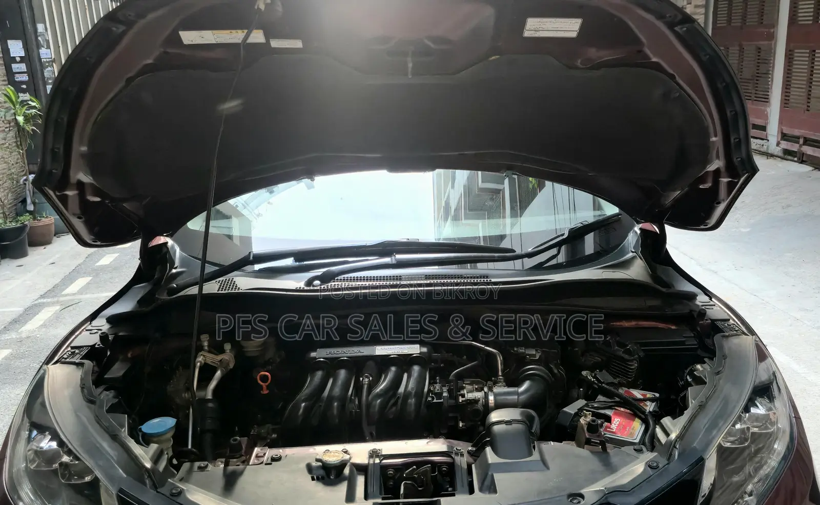 Honda Vezel 2015 Maroon