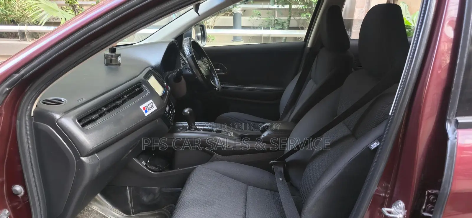 Honda Vezel 2015 Maroon