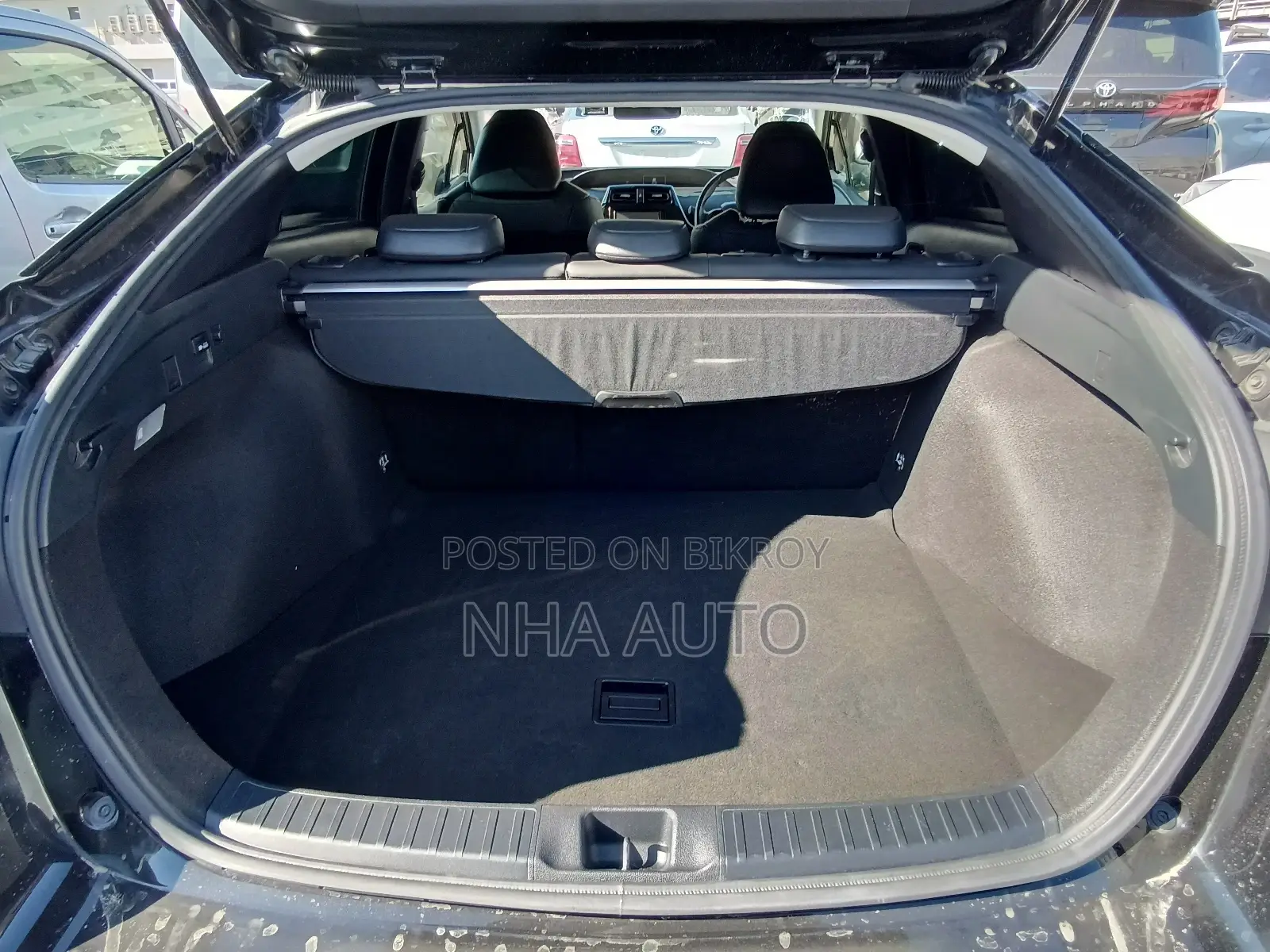 Toyota Prius S TOURING 2021
