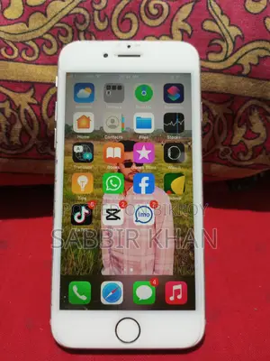 Apple iPhone 6S . (Used)