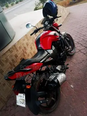 Yamaha FZS 2016
