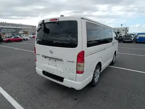 Toyota Hiace SUPER GL 2020