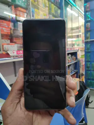 Vivo V15 8/256 (Used)