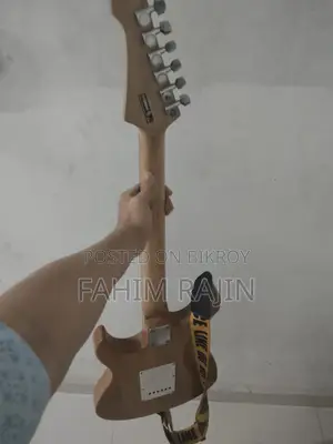 Yamaha Pacifia 112j ইলেকট্রিক গিটার