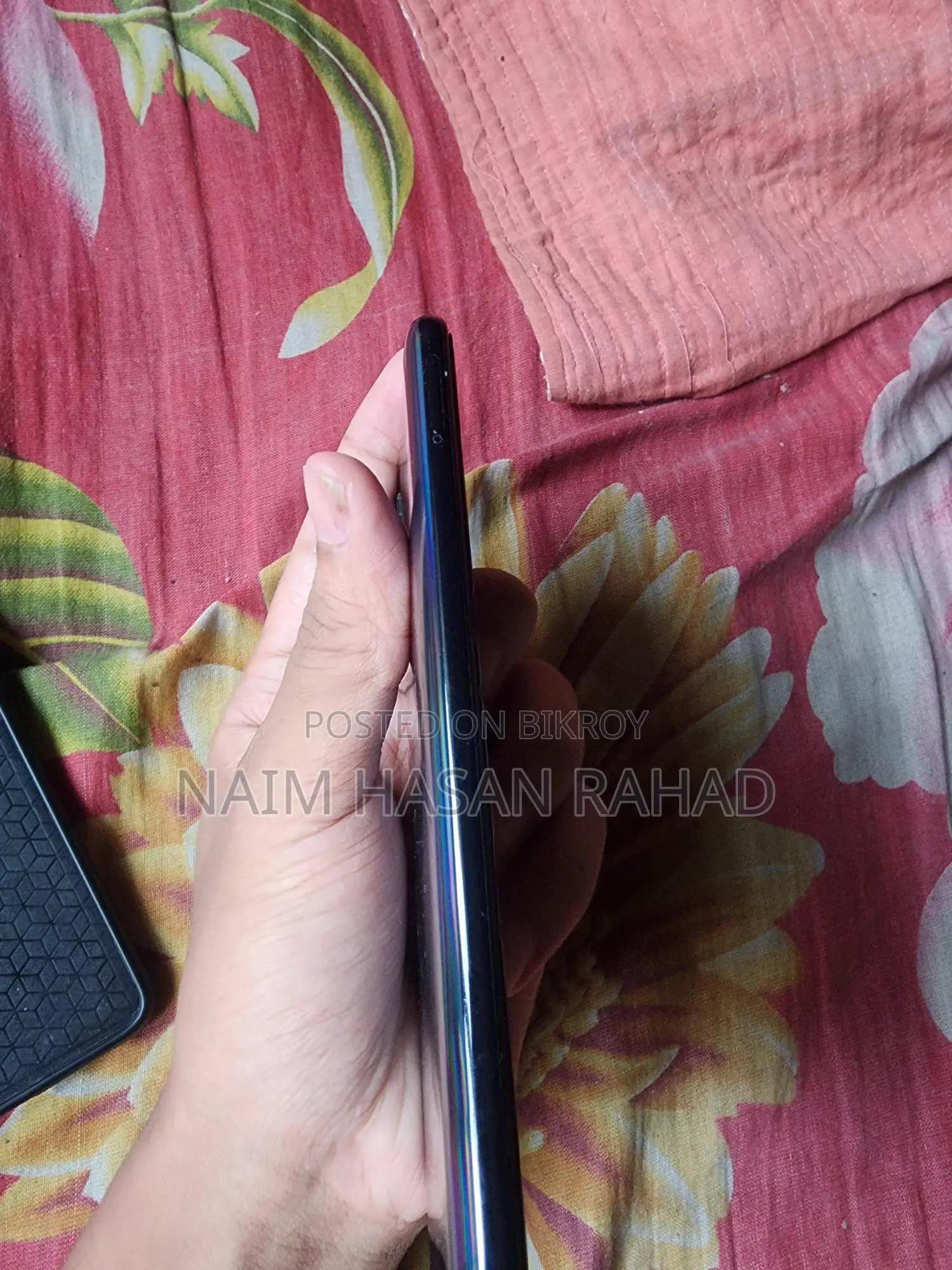 Samsung Galaxy A51 . (Used)