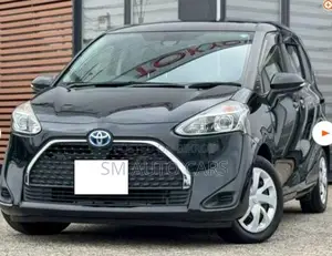 Toyota Sienta HB G Safety Black 2021
