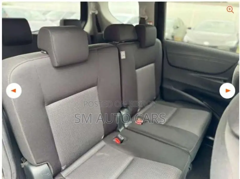 Toyota Sienta HB G Safety Black 2021