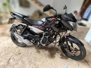 Bajaj Pulsar 135 LS 2011 Black