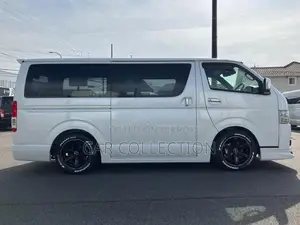 Toyota Hiace Super GL 2021