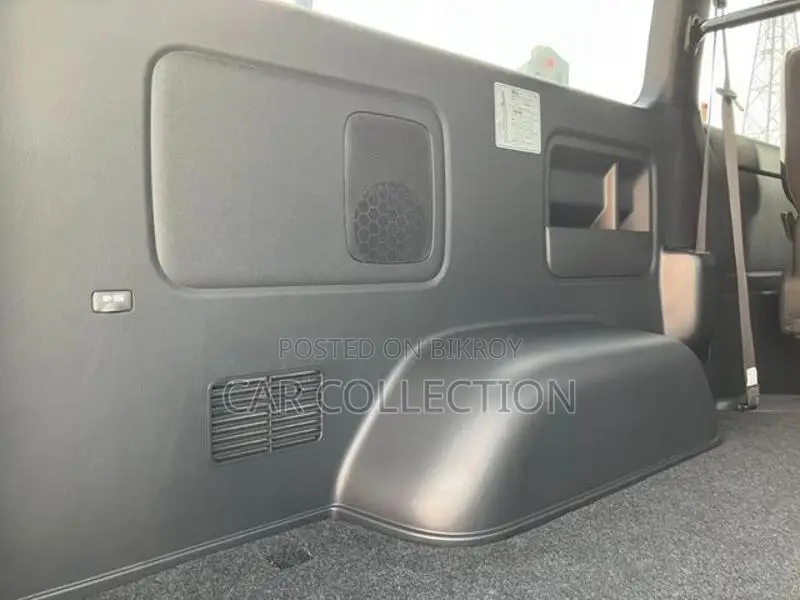 Toyota Hiace Super GL 2021
