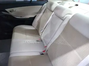 টয়োটা প্রিমিও এফ-ইএক্স ২০২১