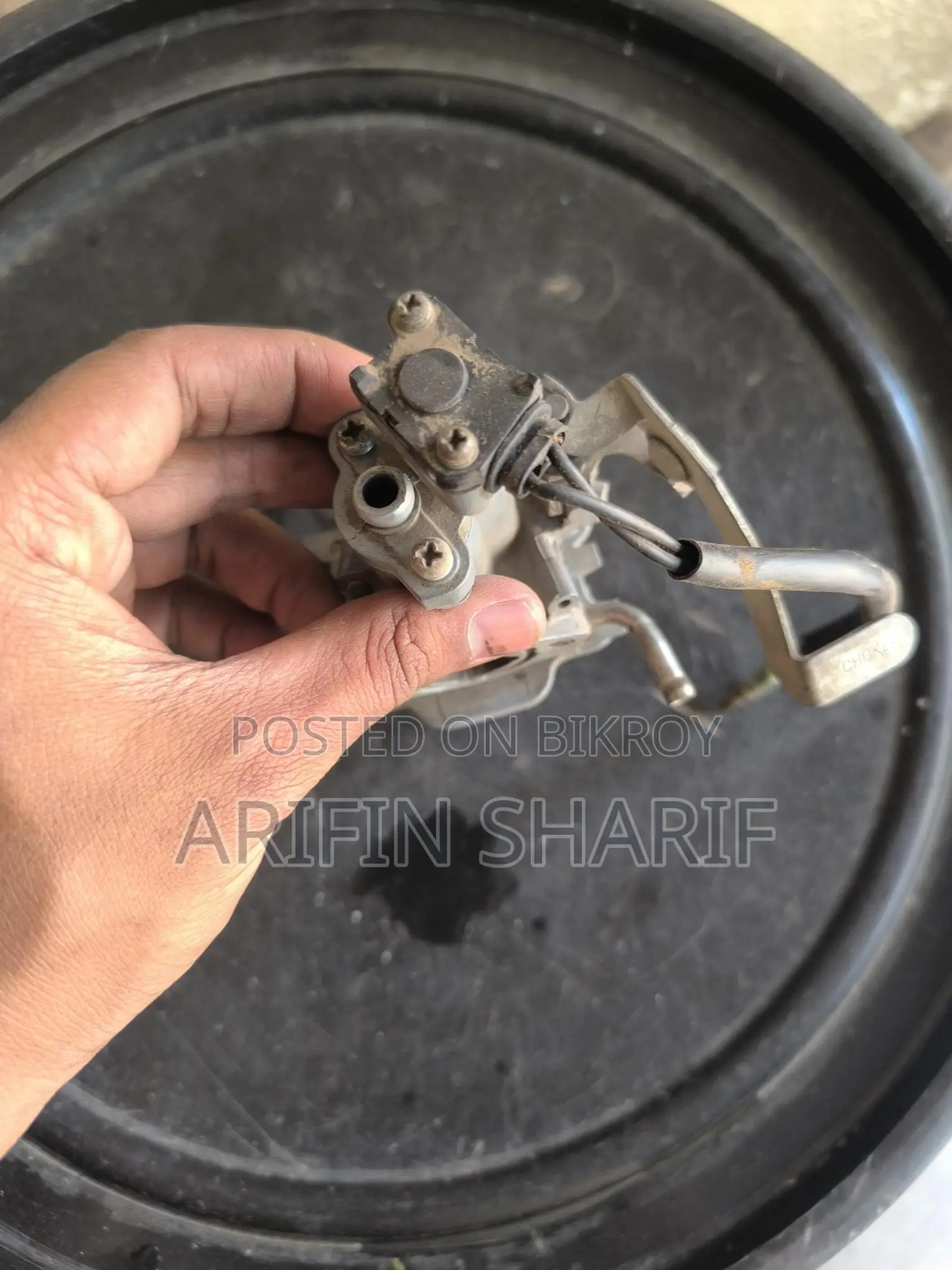Suzuki Aayat a Carborator