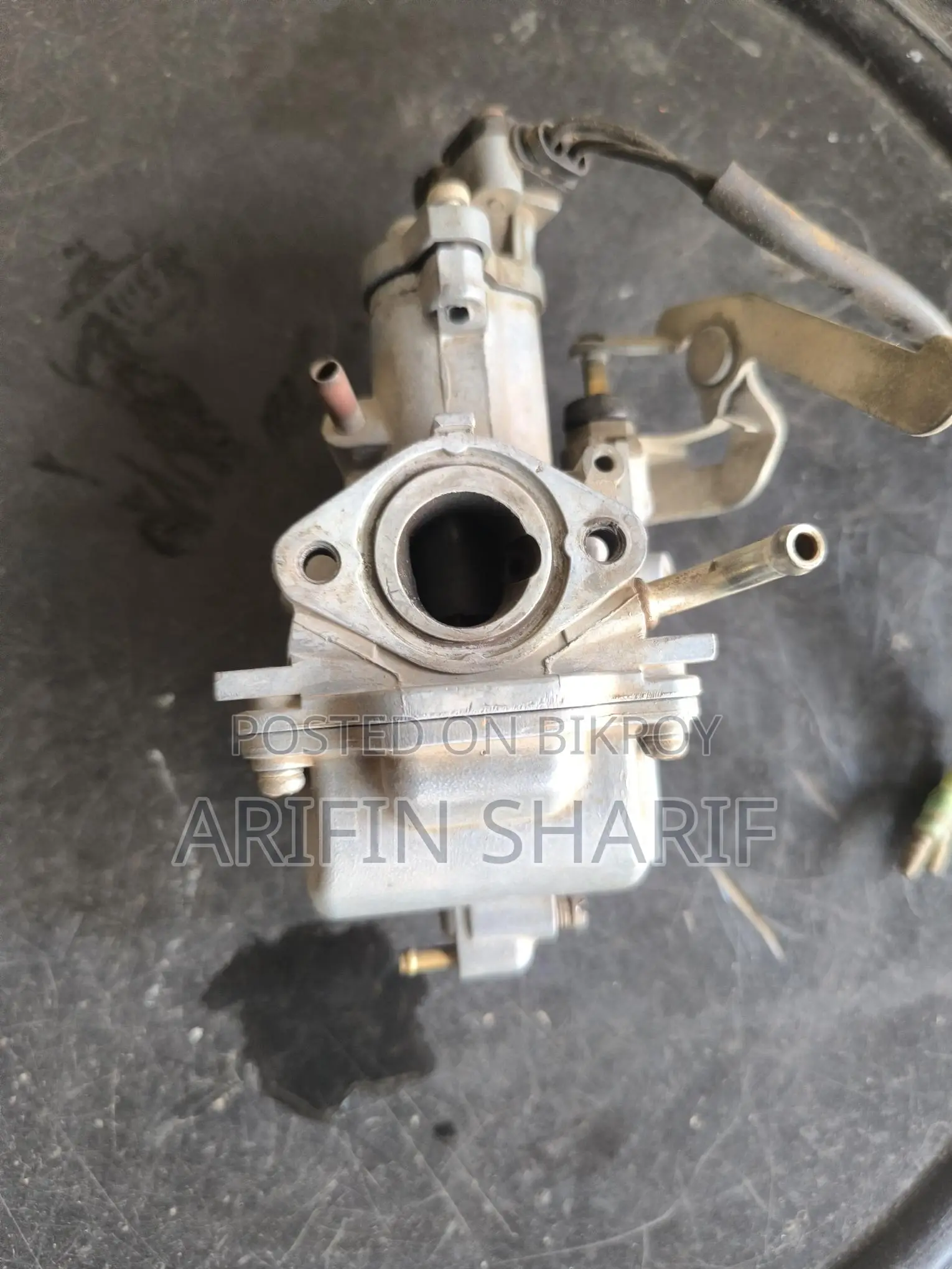 Suzuki Aayat a Carborator