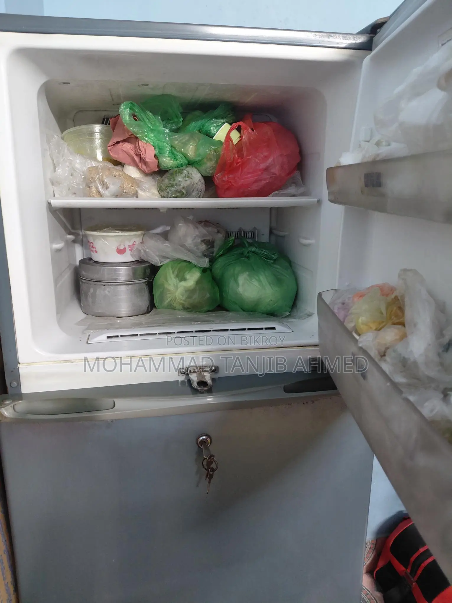 Samsung Double Door Refrigerator বিক্রি করা হবে।