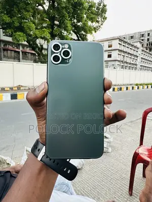 Apple iPhone 11 Pro Max 256 GB (ব্যবহৃত)