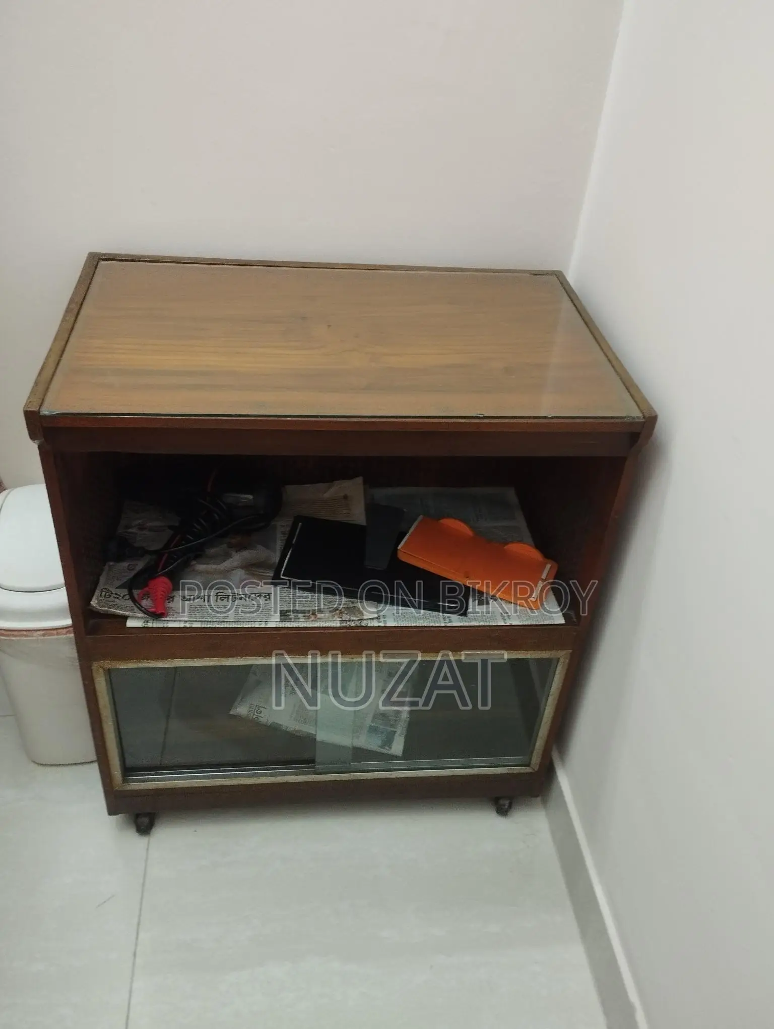 Tv trolly