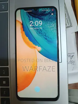 Vivo V20 (Used)