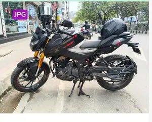 Hero Xtreme 160R . 2025